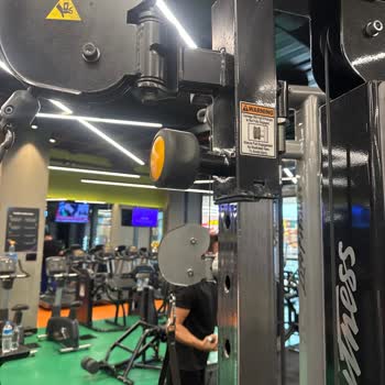 Macfit Neomarin Ekipmanlarının Bakımsızlığı Ve Güvenlik Riski