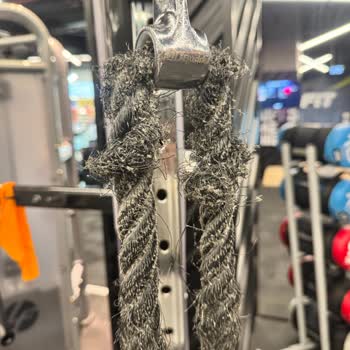 Macfit Neomarin Ekipmanlarının Bakımsızlığı Ve Güvenlik Riski