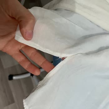 İpekyol Gömlek Kumaşı İki Kullanımda Delindi