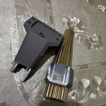 Koltuk Takımı Kısa Sürede Kırıldı, Ücretli Onarım Talep Edildi