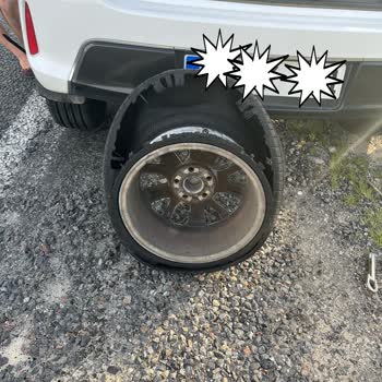 Yeni Aldığım Lastik Yolda Patladı, Yaşadığım Tehlike Umursanmadı