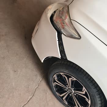 Aracımın Tamponuna Zarar Verdiler, Saygısız Davranışla Karşılaştım