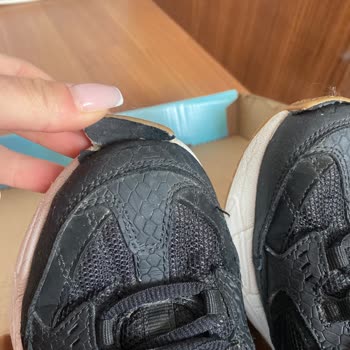 Kısa Sürede Açılan Ayakkabıya Çözüm Bulunmuyor