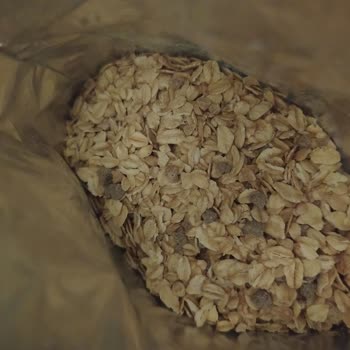 Eti Lifalif Müsli'de Küflü Hurma Şoku