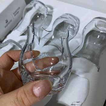 Karaca Çay Bardak Setim Kırık Geldi Kimseye Ulaşamıyorum