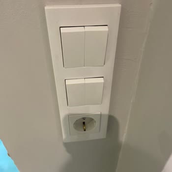 Ovivo Anahtar Ve Prizlerde Kalite Sorunu İle İlgisiz Bayi Tutumu Mağdur Etti