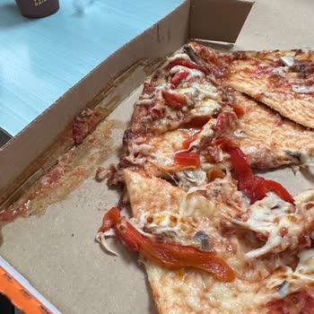 Little Caesars Sent Ruined Pizzas - Yemeksepeti Gave Me a Useless Voucher