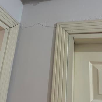 Deprem Sonrası İBB'den Hala Bina Kontrolü Yapılmadı, Endişemiz Artıyor