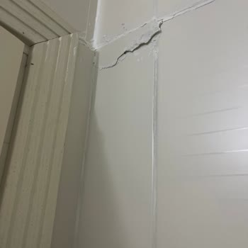 Deprem Sonrası İBB'den Hala Bina Kontrolü Yapılmadı, Endişemiz Artıyor