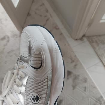 Kısa Sürede Aşınan Ayakkabı Tabanı Ve İade Talebi