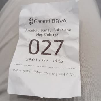 Konya Anadolu San Garanti Bankası Şubesinde ATM Ve Hizmet Hızı Sorunu