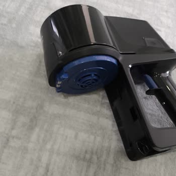 Fakir Şarjlı Süpürgenin Kırılan Parçası Garanti Kapsamına Alınmadı