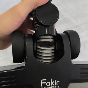 Fakir Şarjlı Süpürgenin Kırılan Parçası Garanti Kapsamına Alınmadı