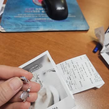 Pandora Charm Kendi Kendine Düştü Kullanıcı Hatası Dediler