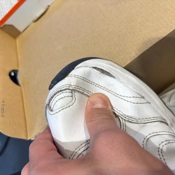 Kısa Sürede Hasar Gören Nike Monarch Ayakkabısı İçin Mağduriyet
