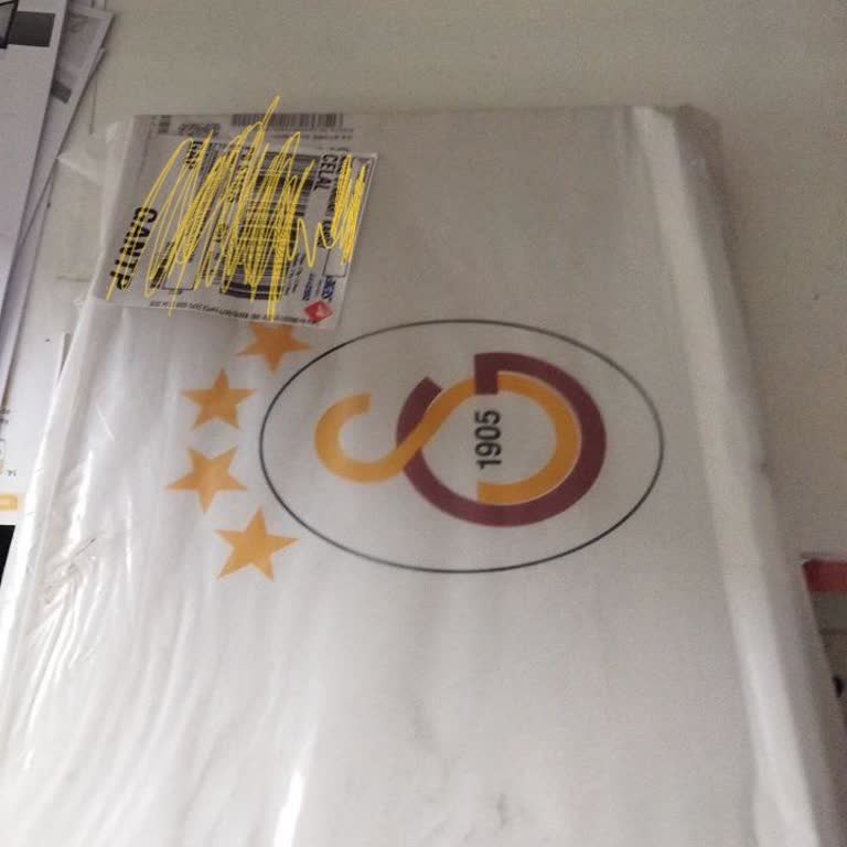 Kargom Ezilmiş Ve Lekeli Şekilde Teslim Edildi