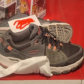 SuperStep Mağazasından Alınan Ayakkabıda Kısa Sürede Delik Oluştu Müşteri Hizmeti Yetersiz