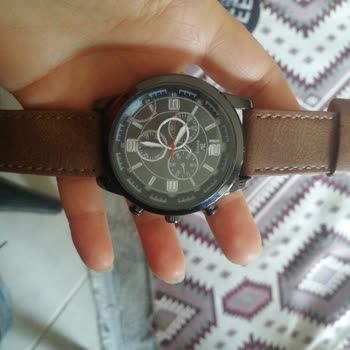 Sipariş Ettiğim Saat Yerine Farklı Ve Bozuk Ürün Gönderildi