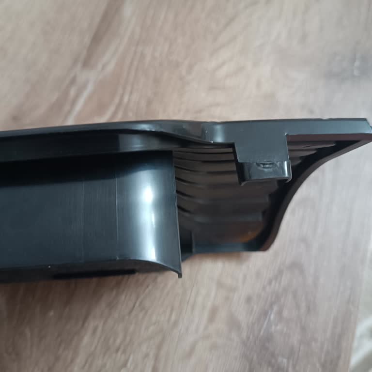 Garanti Kapsamındaki Parça Kırıldı, Servis Yardımcı Olmuyor