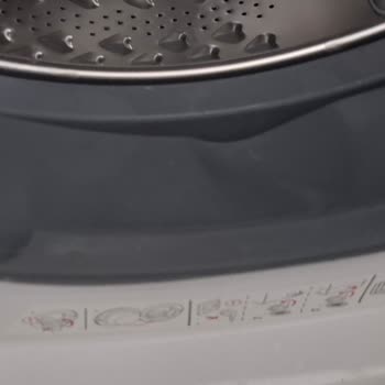 Yeni Alınan Çamaşır Makinesinde Kapak Lastiği Kısa Sürede Koptu, Garanti Çözümü Bekliyorum