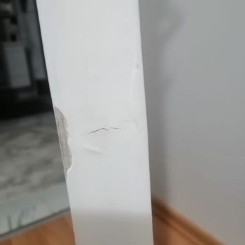 Home Yapı (Ankara) Lake Kapılar Kısa Sürede Şişti Ve Çatladı, Firma İlgisiz Davrandı