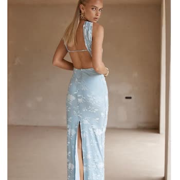 Sipariş Edilen Elbise Yanlış Ve Kalitesiz Geldi, Müşteri Hizmeti Yetersiz