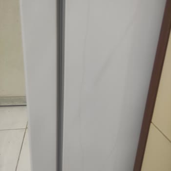 Garantili Arçelik Buzdolabımda Çıkmayan Lekeler Ve Servis Mağduriyeti