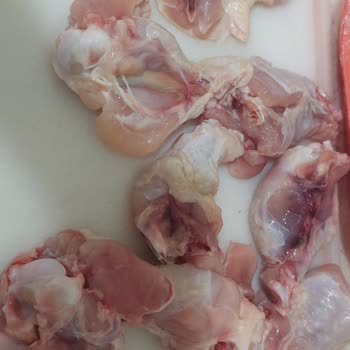 Şenpiliç Ürünlerinde Aşırı Kırık Kemik Ve Kalite Sorunu