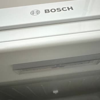 Bosch KGN56VW30N Refrigerator Led Light Malfunction