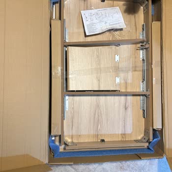 Teslim Edilen Masa Takımında Kırık Ürünler Ve İlgisiz Müşteri Hizmeti Mağduriyeti