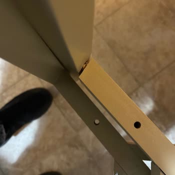 Teslim Edilen Masa Takımında Kırık Ürünler Ve İlgisiz Müşteri Hizmeti Mağduriyeti