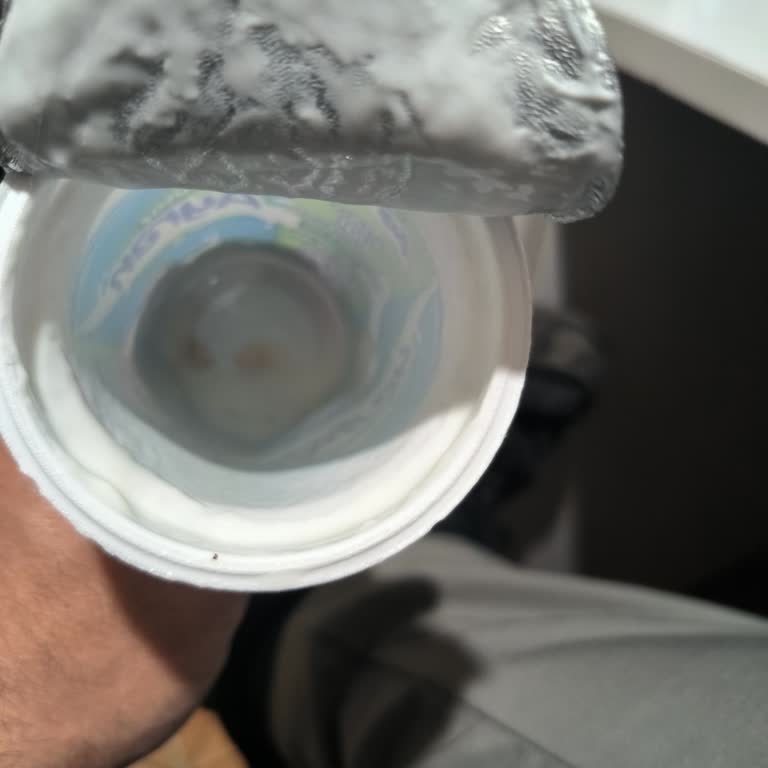 Sütaş Ayranda Son Kullanma Tarihi Geçmemiş Üründe Yabancı Madde Sorunu