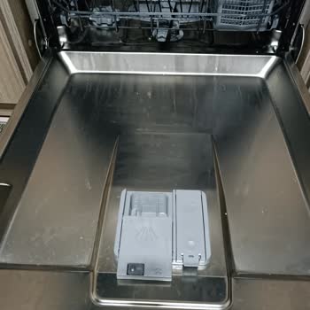 Vestel Bulaşık Makinesi 8 Ayda Arızalandı Servis Çözüm Sunmuyor