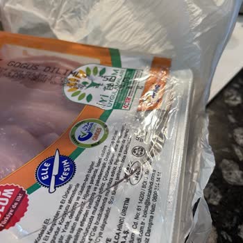 Açılmış Ve Bantlanmış Hindi Paketi Şoku: Migros'a Güvenim Sarsıldı