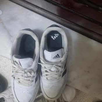 Üç Ayda Yıpranan Adidas Ayakkabı Hayal Kırıklığı