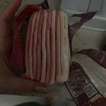 Superfresh Milföyde Fabrikasyon Hata: Ürünler Birbirine Yapışık Çıktı