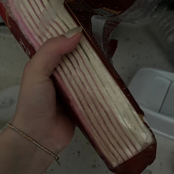 Superfresh Milföyde Fabrikasyon Hata: Ürünler Birbirine Yapışık Çıktı