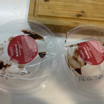 SKT'si Geçmiş Ürün Satışıyla Sağlığımızı Tehlikeye Attılar!