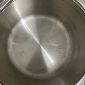 Jumbo Çelik Tencere Setinde Erken Kullanımda Oluşan İz Ve Yapışma Sorunu