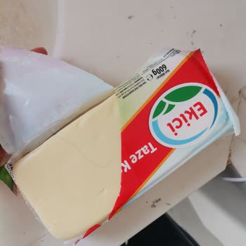 Ekici Kaşar Peynirinden Çıkan Saç Teli Şoku: Güvenim Sarsıldı