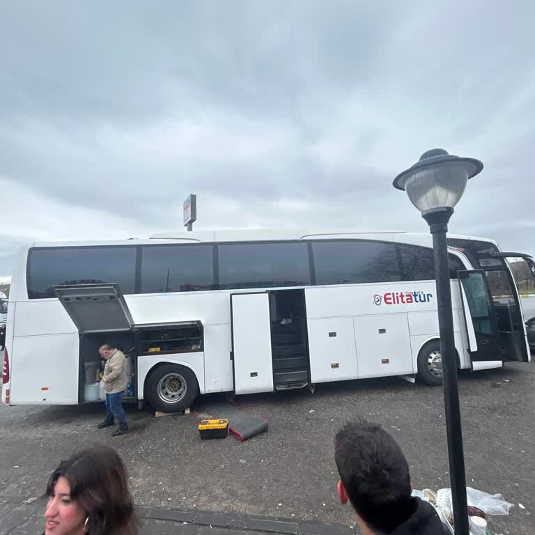 Okul Gezisinde Araç Arızası Ve Uzun Bekleyiş