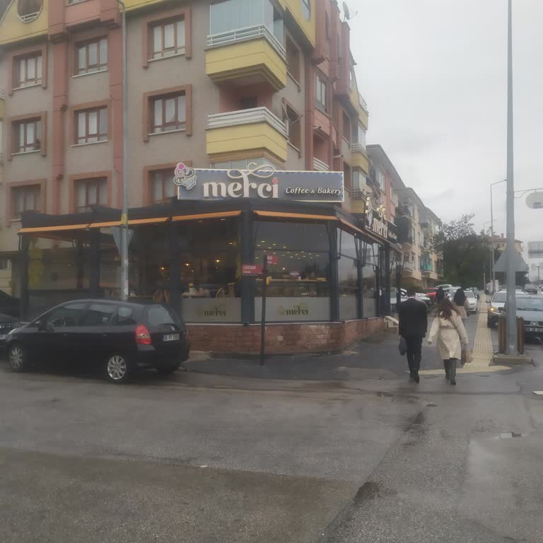 Merci Coffee Saygısız Tavır