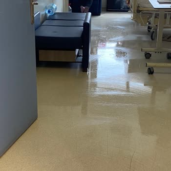 Hastanede Temizlik Ve Hijyen Kurallarına Uyulmuyor