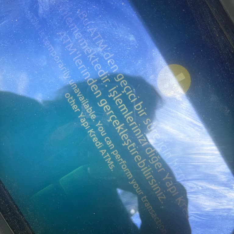 ATM'de Paranın Sıkışması Ve Müşteri Hizmetlerinden Yetersiz Destek