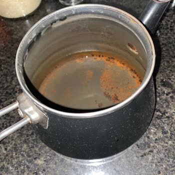 Kısa Sürede Paslanan Çaydanlık Sağlık Endişesi Yaratıyor