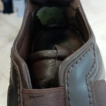 Ayakkabımın Yerine Eski Ürün Verdiler, Paramı Da İade Etmediler!