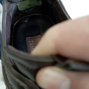 Ayakkabımın Yerine Eski Ürün Verdiler, Paramı Da İade Etmediler!