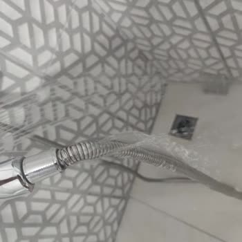 Garanti Kapsamındaki Duş Seti Kısa Sürede Patladı, Destek Alamadım