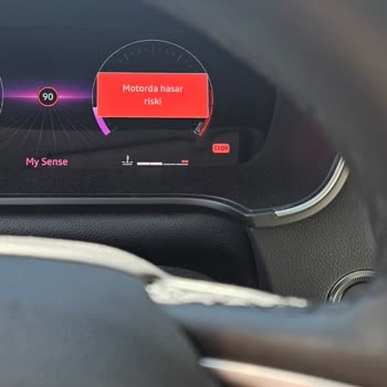 Sıfır Kilometre Renault Megane'da Sürekli Arıza Ve Değişim Talebi