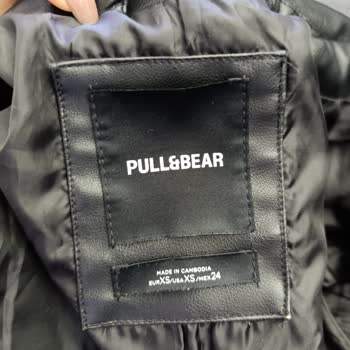 Pull Bear Deri Ceket Bir Sezonda Soyuldu!
